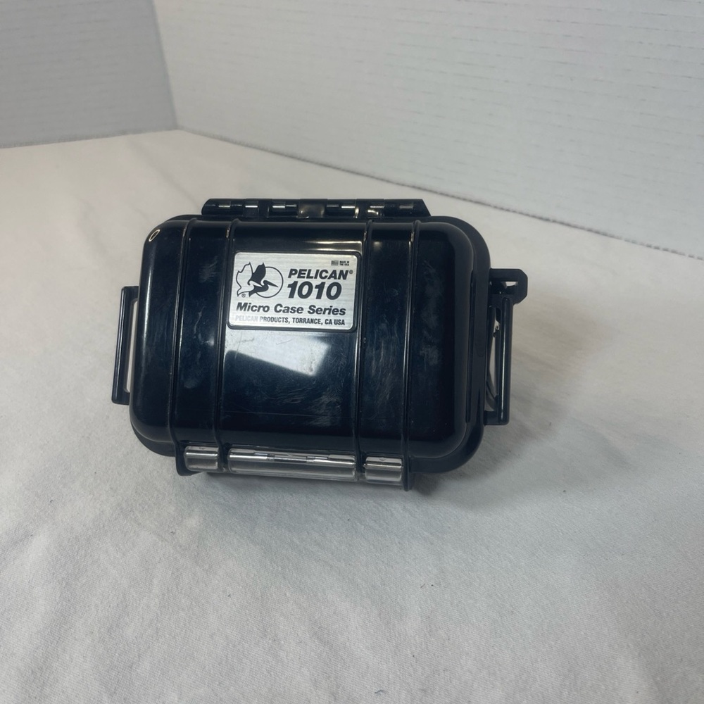 Pelican i1010 Micro iPod Hard Case Black Waterproof